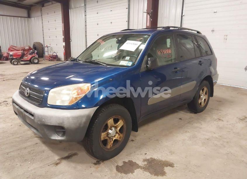 Photo 2 of 2005 Toyota Rav4 (VIN JTEHD20V156044359)