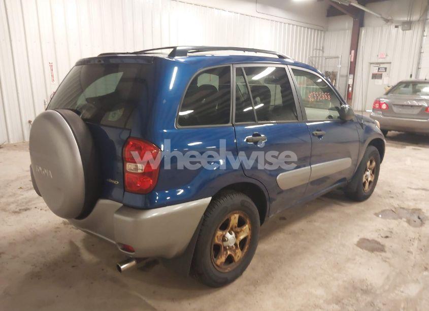 Photo 4 of 2005 Toyota Rav4 (VIN JTEHD20V156044359)