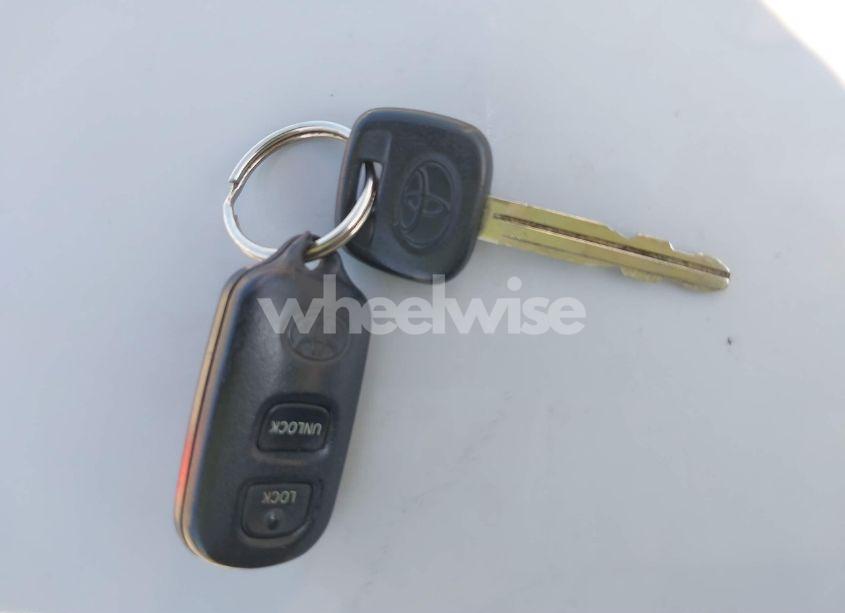 Photo 11 of 2004 Toyota Rav4 (VIN JTEHD20V240015888)