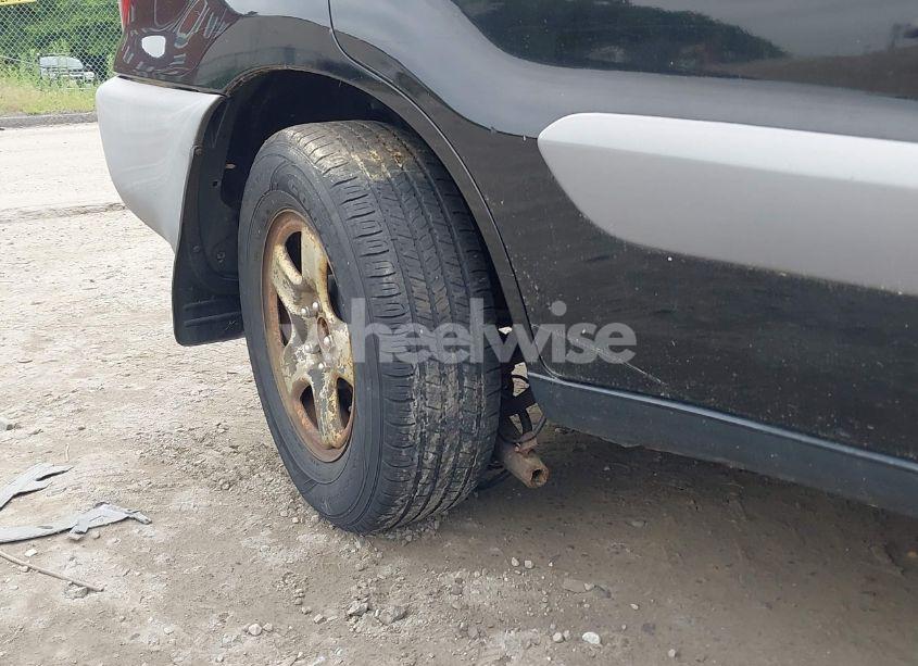 Photo 6 of 2004 Toyota Rav4 (VIN JTEHD20V340025037)