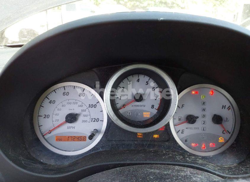 Photo 7 of 2004 Toyota Rav4 (VIN JTEHD20V340025037)