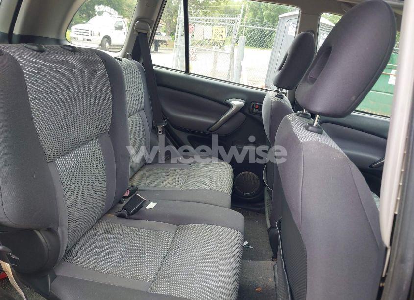 Photo 8 of 2004 Toyota Rav4 (VIN JTEHD20V340025037)