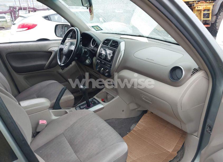 Photo 5 of 2004 Toyota Rav4 (VIN JTEHD20V440007842)