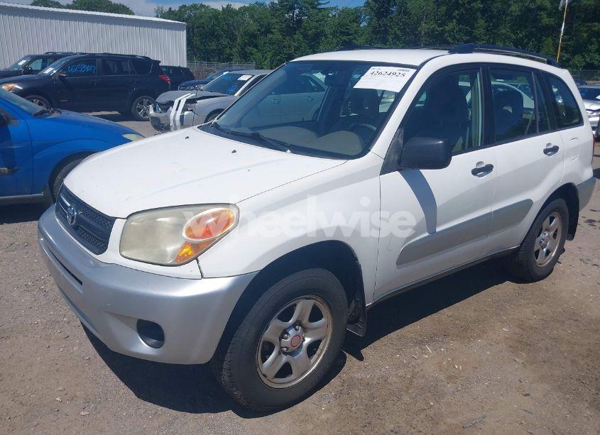 Photo 2 of 2004 Toyota Rav4 (VIN JTEHD20V440009557)