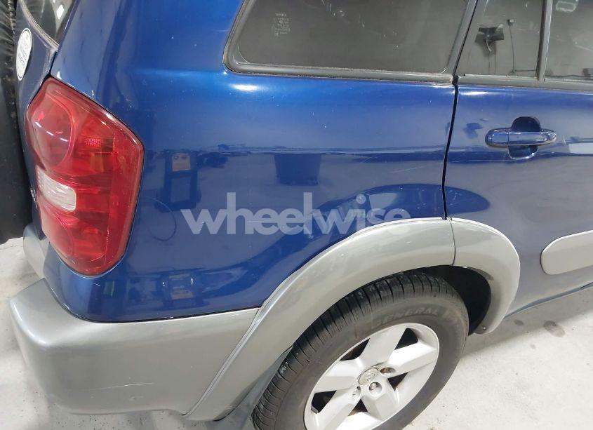 Photo 18 of 2004 Toyota Rav4 (VIN JTEHD20V446000354)