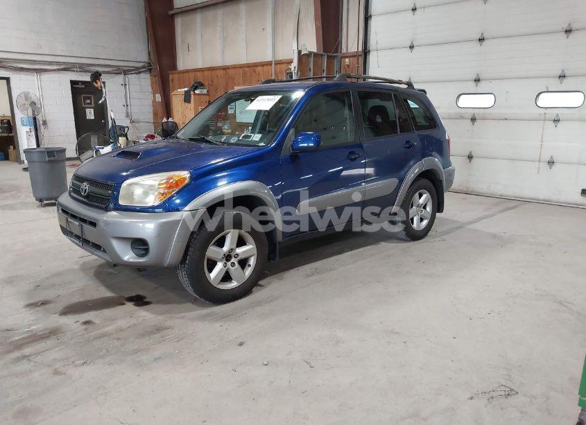 Photo 2 of 2004 Toyota Rav4 (VIN JTEHD20V446000354)