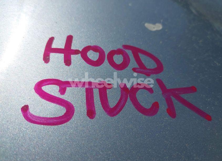 Photo 10 of 2005 Toyota Rav4 (VIN JTEHD20V450054807)