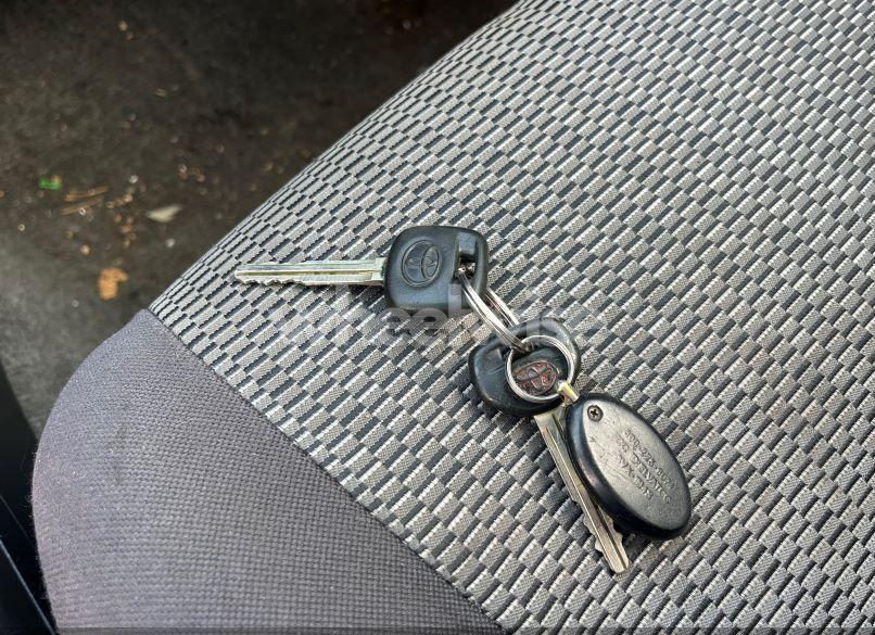 Photo 11 of 2004 Toyota Rav4 (VIN JTEHD20V546017132)