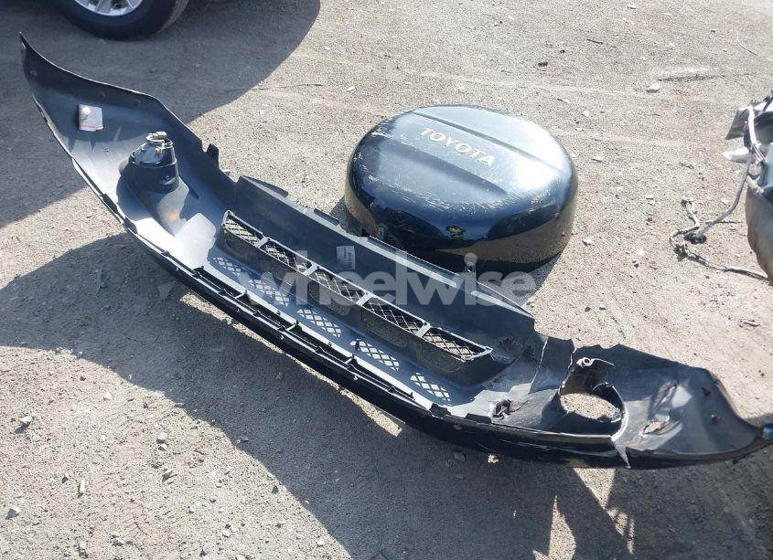 Photo 12 of 2004 Toyota Rav4 (VIN JTEHD20V640020995)