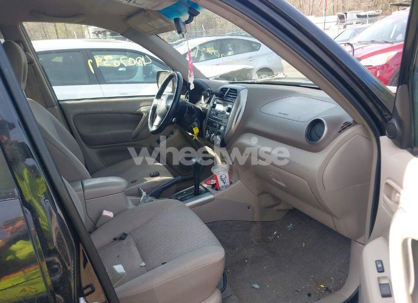 Photo 5 of 2004 Toyota Rav4 (VIN JTEHD20V640020995)