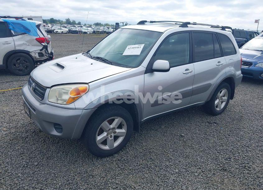 Photo 2 of 2004 Toyota Rav4 (VIN JTEHD20V746017701)