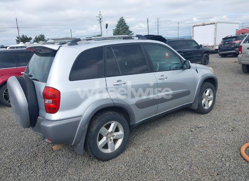 Photo 4 of 2004 Toyota Rav4 (VIN JTEHD20V746017701)