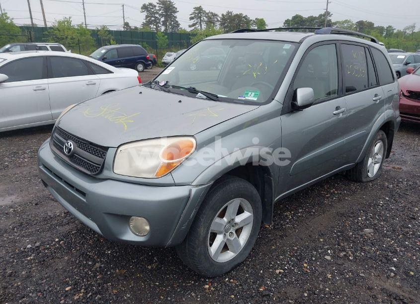 Photo 2 of 2004 Toyota Rav4 (VIN JTEHD20V940034339)
