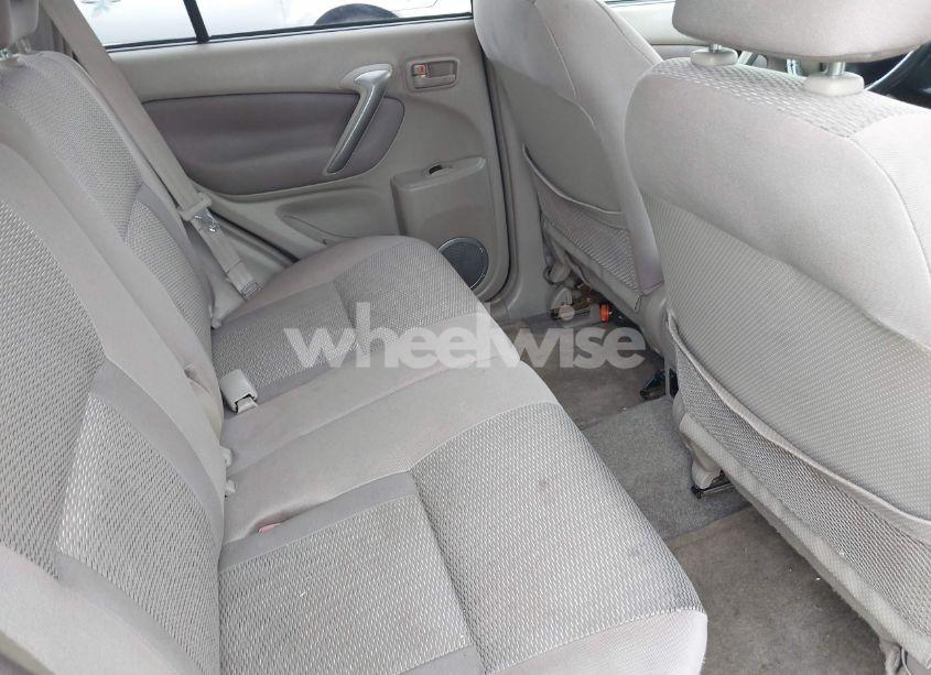 Photo 8 of 2004 Toyota Rav4 (VIN JTEHD20V940034339)