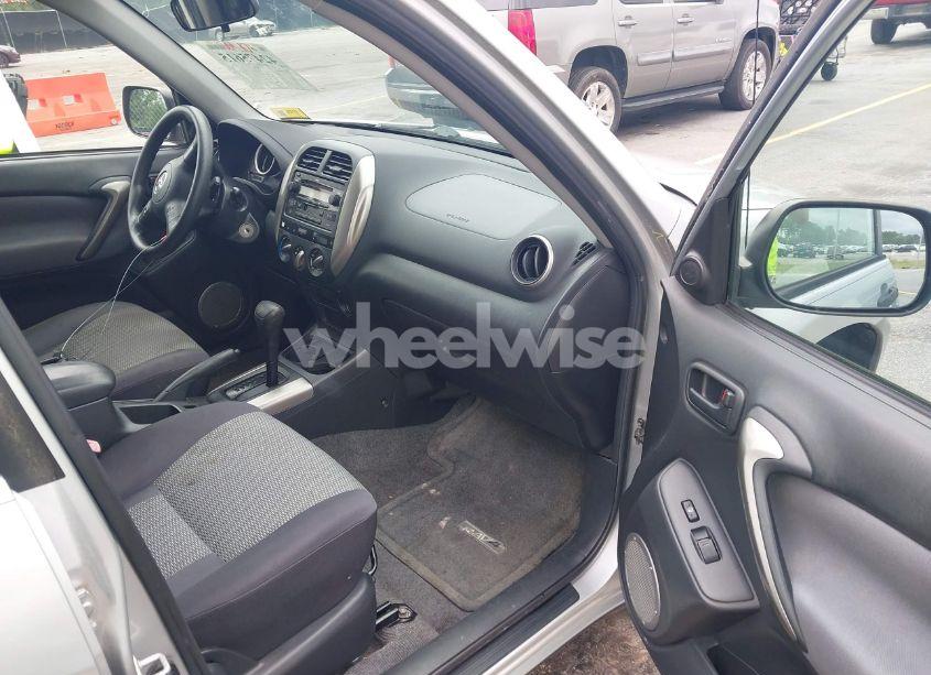 Photo 5 of 2004 Toyota Rav4 (VIN JTEHD20VX40001785)