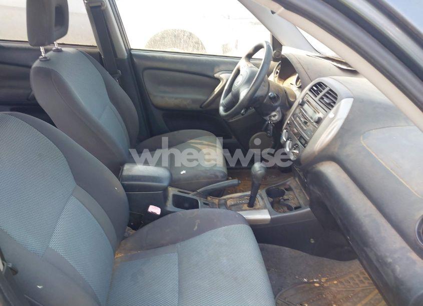 Photo 5 of 2004 Toyota Rav4 (VIN JTEHD20VX46012413)