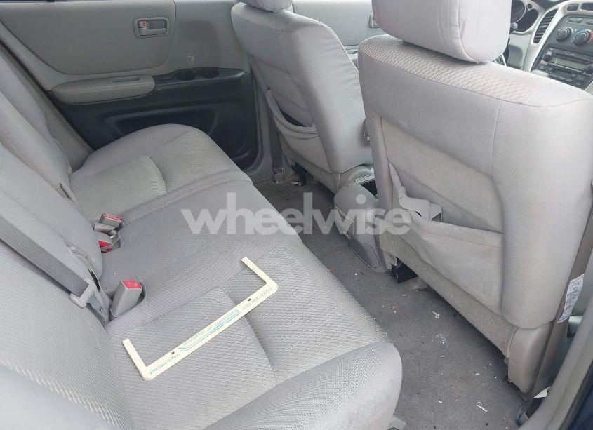 Photo 8 of 2006 Toyota Highlander (VIN JTEHD21A160041882)