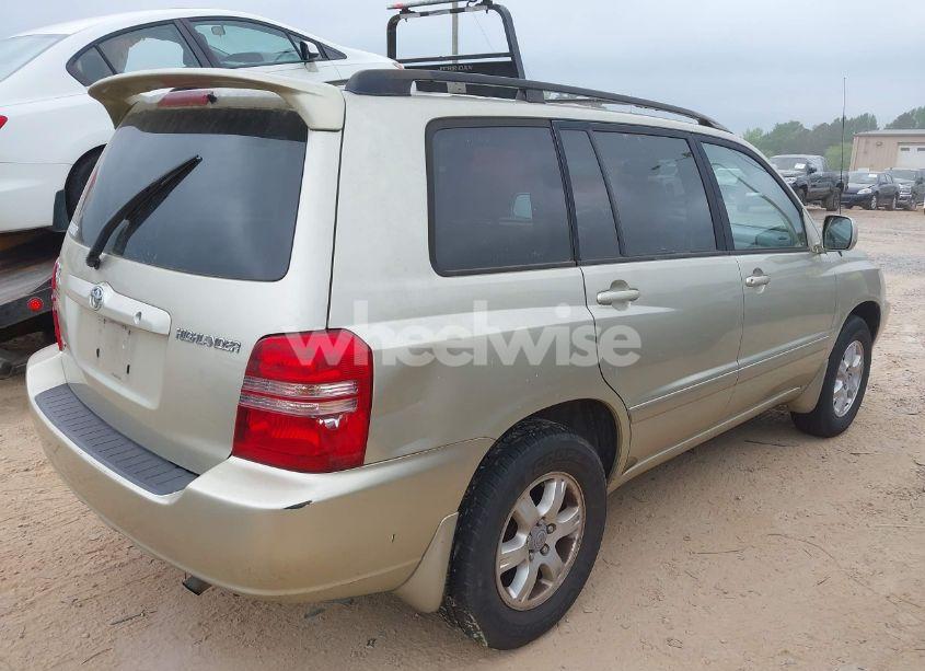 Photo 4 of 2003 Toyota Highlander (VIN JTEHD21A330024738)