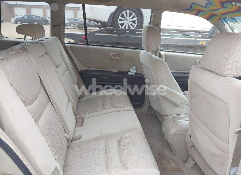 Photo 8 of 2003 Toyota Highlander (VIN JTEHD21A330024738)