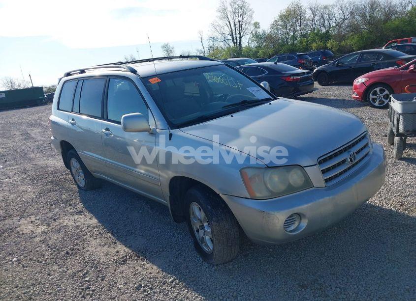2003 Toyota Highlander V6 (VIN JTEHF21A030125195) main photo