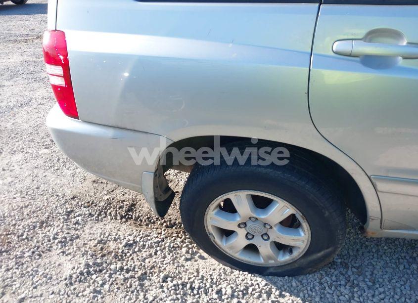 Photo 14 of 2003 Toyota Highlander V6 (VIN JTEHF21A030125195)