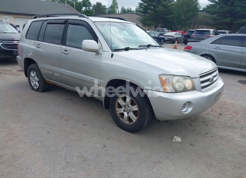 2003 Toyota Highlander V6 (VIN JTEHF21A130118885) main photo