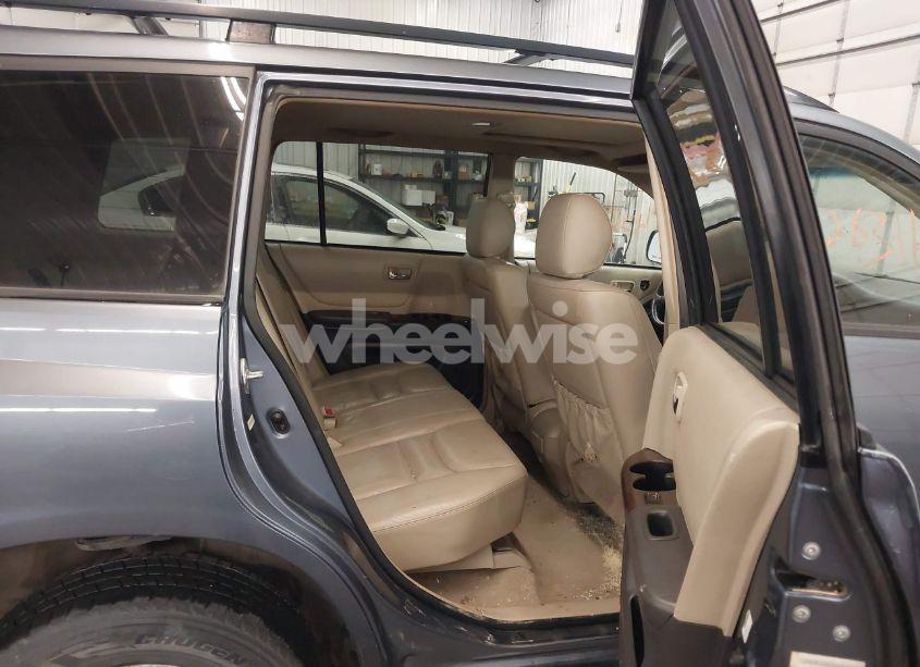 Photo 8 of 2002 Toyota Highlander LIMITED V6 (VIN JTEHF21A220079061)