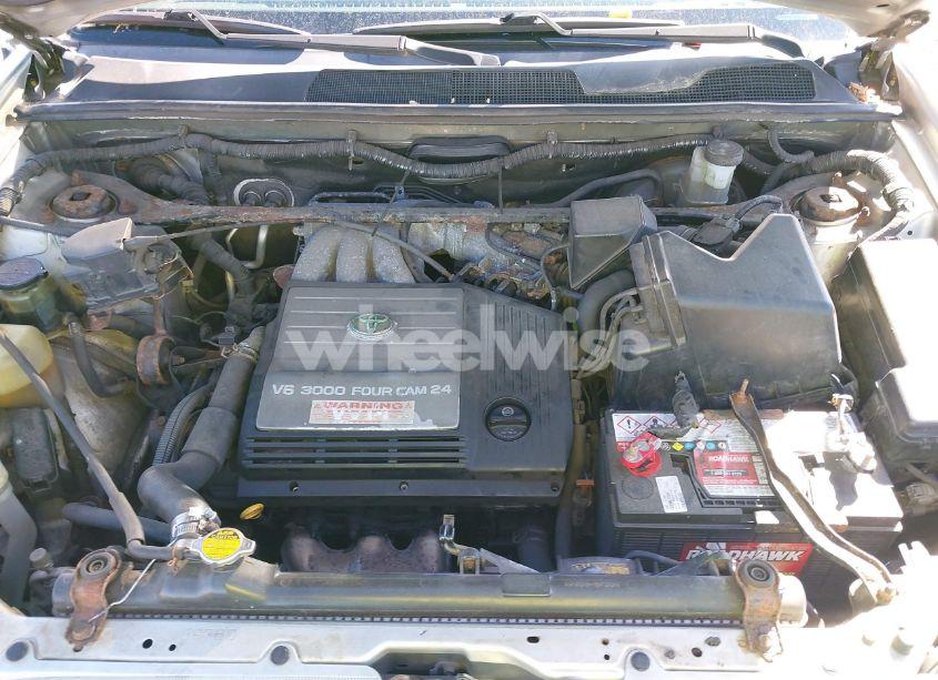 Photo 10 of 2003 Toyota Highlander V6 (VIN JTEHF21A230148445)