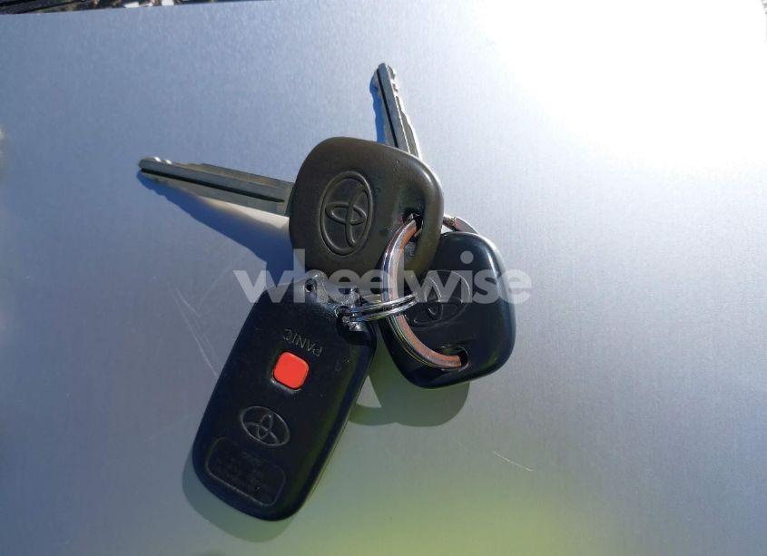 Photo 11 of 2003 Toyota Highlander V6 (VIN JTEHF21A230148445)