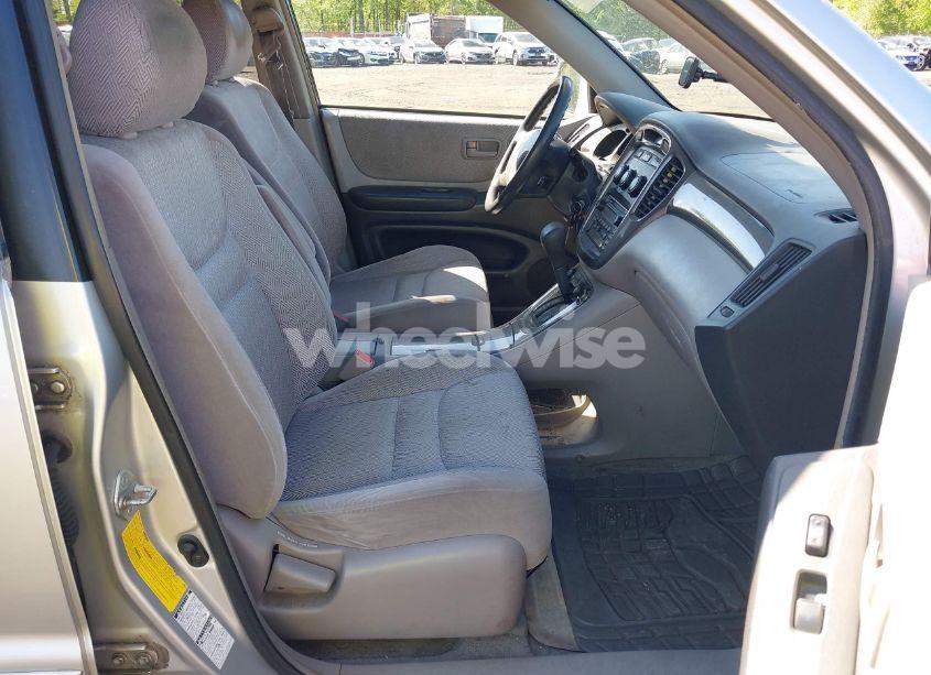 Photo 5 of 2003 Toyota Highlander V6 (VIN JTEHF21A230148445)