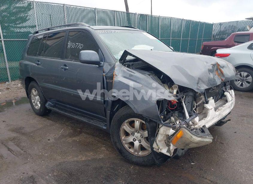 2002 Toyota Highlander LIMITED V6 (VIN JTEHF21A320054931) main photo