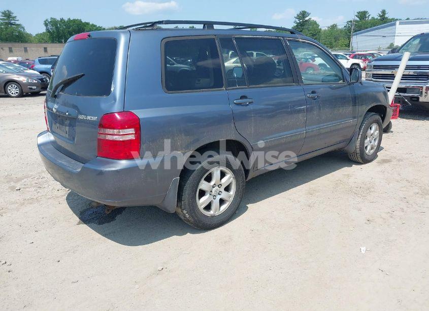 Photo 4 of 2002 Toyota Highlander V6 (VIN JTEHF21A320085502)