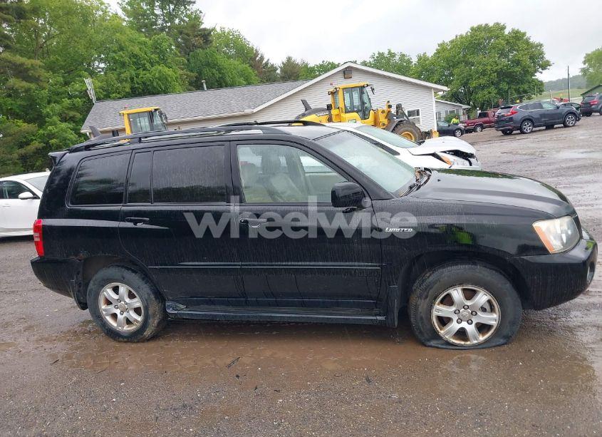 Photo 13 of 2003 Toyota Highlander LIMITED (VIN JTEHF21A330145456)