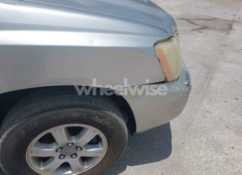 Photo 18 of 2002 Toyota Highlander LIMITED V6/V6 (VIN JTEHF21A520054767)