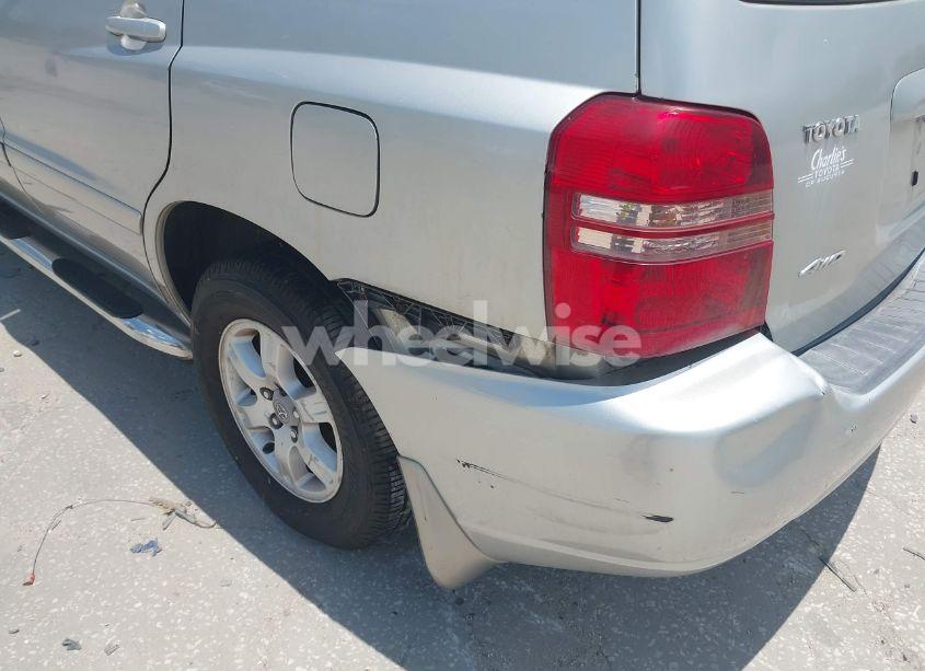 Photo 6 of 2002 Toyota Highlander LIMITED V6/V6 (VIN JTEHF21A520054767)