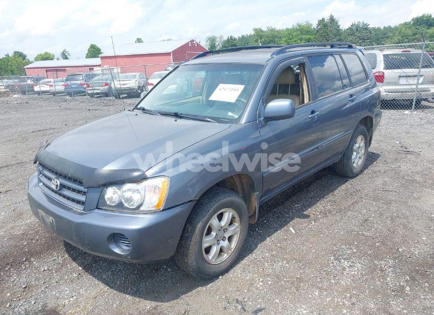 Photo 2 of 2003 Toyota Highlander V6 (VIN JTEHF21A530137780)