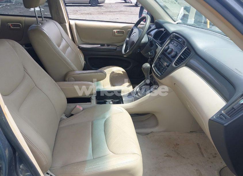 Photo 5 of 2003 Toyota Highlander V6 (VIN JTEHF21A530137780)