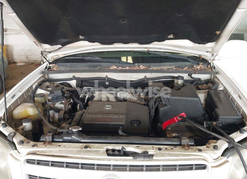 Photo 10 of 2003 Toyota Highlander V6 (VIN JTEHF21A530142350)