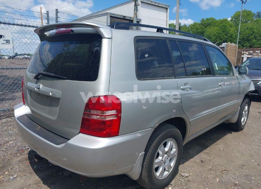 Photo 4 of 2002 Toyota Highlander V6 (VIN JTEHF21A620075126)