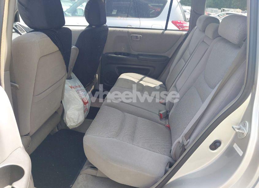 Photo 8 of 2002 Toyota Highlander V6 (VIN JTEHF21A620075126)