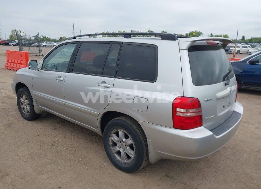 Photo 3 of 2002 Toyota Highlander V6 (VIN JTEHF21A620078429)