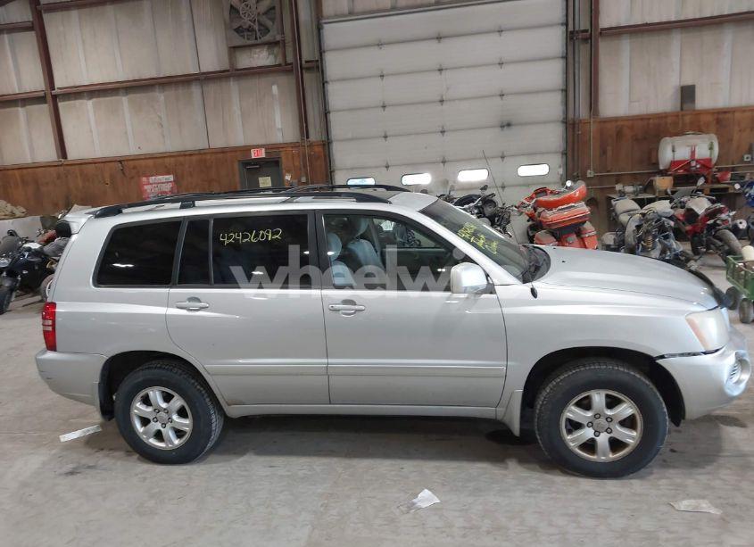 Photo 13 of 2003 Toyota Highlander V6 (VIN JTEHF21A630100270)