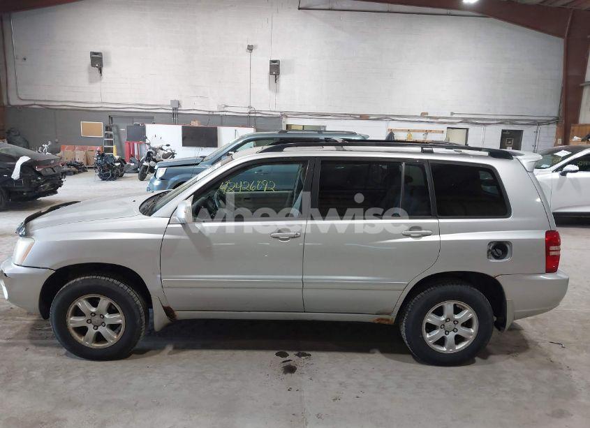 Photo 14 of 2003 Toyota Highlander V6 (VIN JTEHF21A630100270)