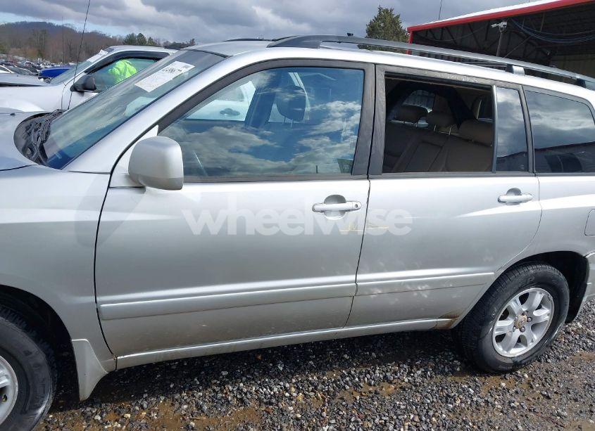 Photo 14 of 2002 Toyota Highlander (VIN JTEHF21A720047268)