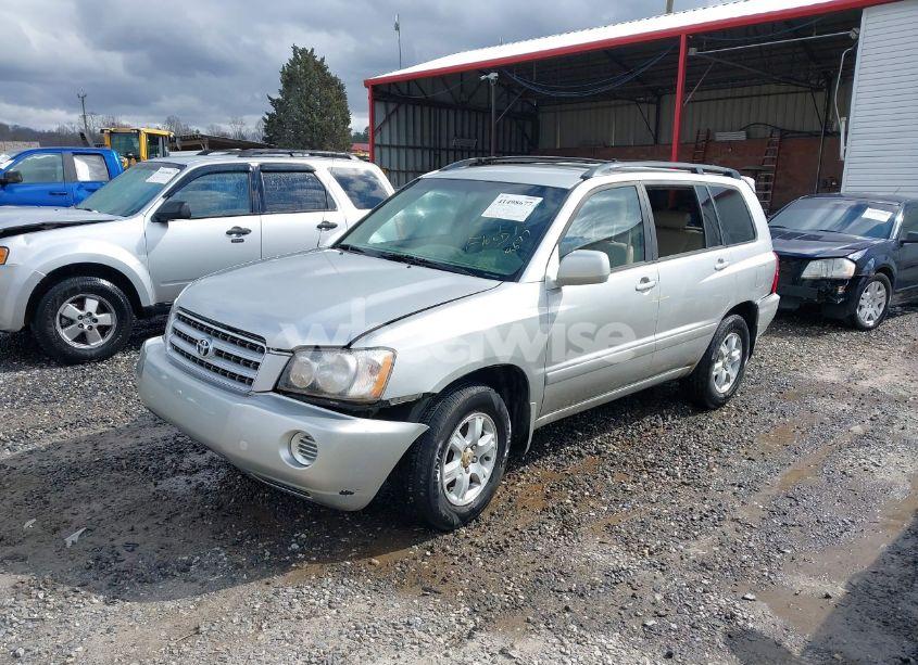 Photo 2 of 2002 Toyota Highlander (VIN JTEHF21A720047268)