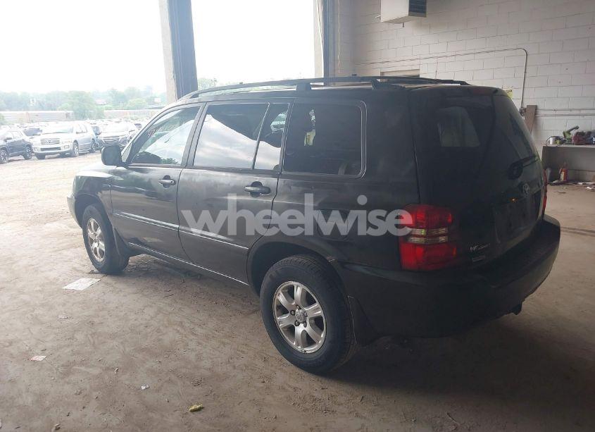 Photo 3 of 2001 Toyota Highlander V6 (VIN JTEHF21A810020322)