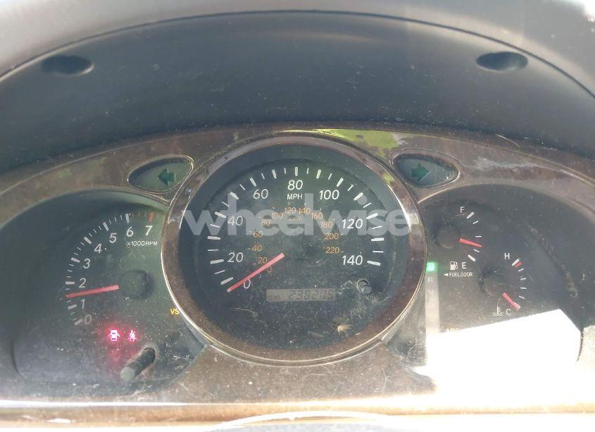 Photo 7 of 2002 Toyota Highlander LIMITED V6/V6 (VIN JTEHF21A820095040)