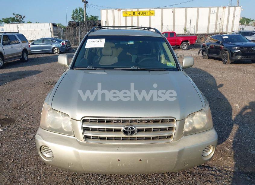 Photo 6 of 2003 Toyota Highlander V6 (VIN JTEHF21A830132783)