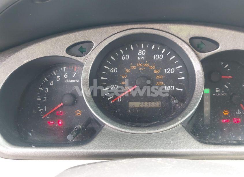 Photo 7 of 2003 Toyota Highlander V6 (VIN JTEHF21A830145968)