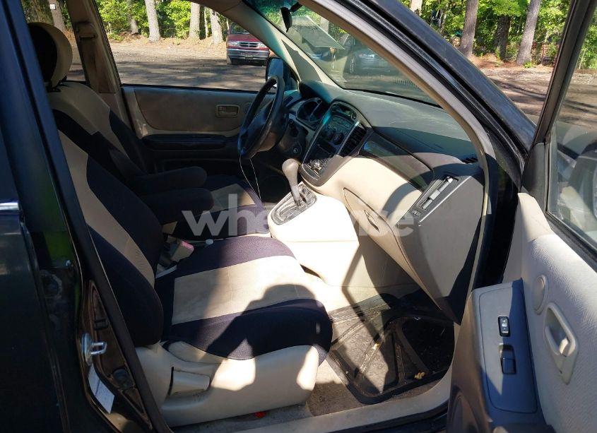 Photo 5 of 2001 Toyota Highlander V6 (VIN JTEHF21A910003951)